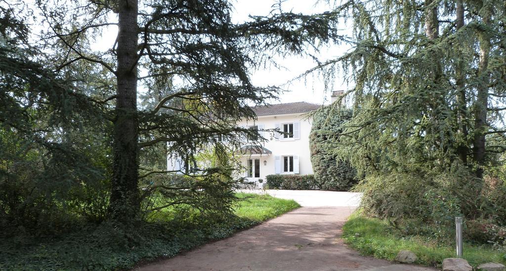 La Maison De Roussille Acomodação com café da manhã Francheville  Exterior foto